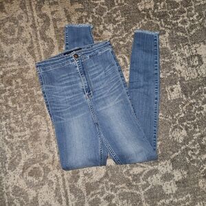 HOLLISTER Women's or Teen's Ultra High-Rise Jeggings 1R 25/28 GUC